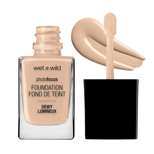 Photo Focus Dewy Foundation | Shell Ivory